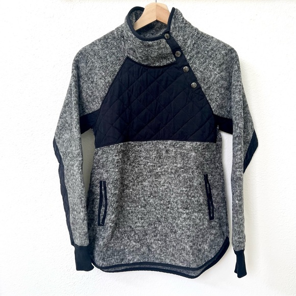 Abercrombie & Fitch Fleece Pullover - Picture 2 of 4